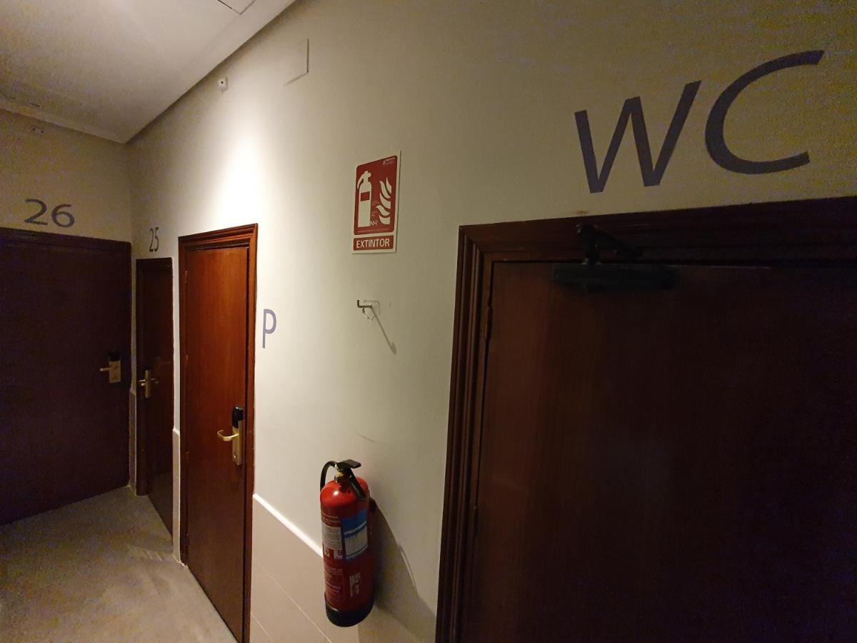 Ch Plaza D'Ort Rooms IV Madrid Kültér fotó