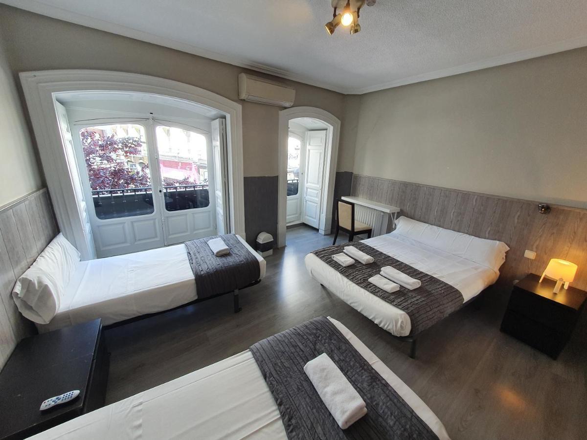Ch Plaza D'Ort Rooms IV Madrid Kültér fotó