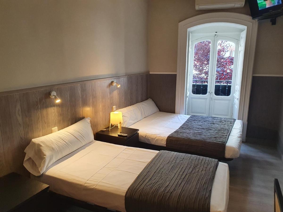 Ch Plaza D'Ort Rooms IV Madrid Kültér fotó