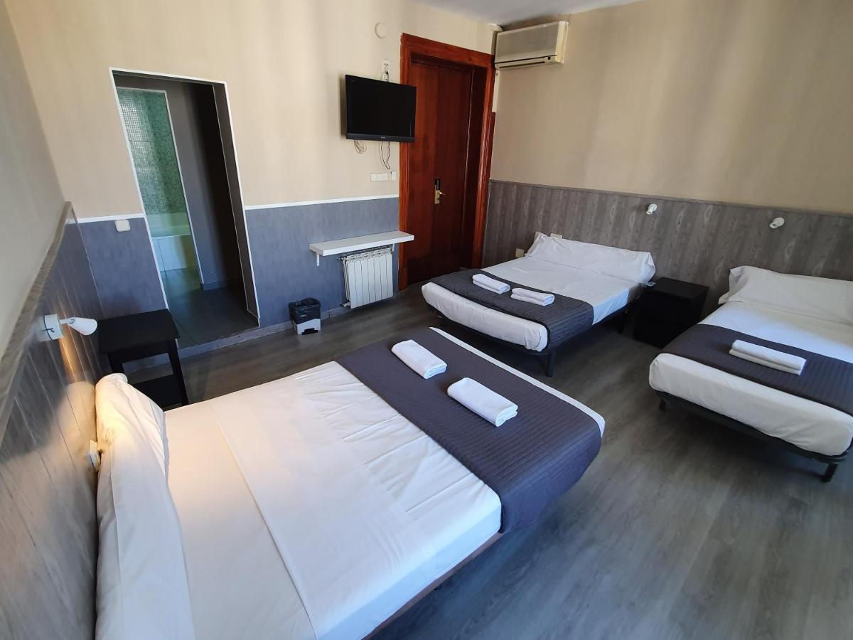 Ch Plaza D'Ort Rooms IV Madrid Kültér fotó