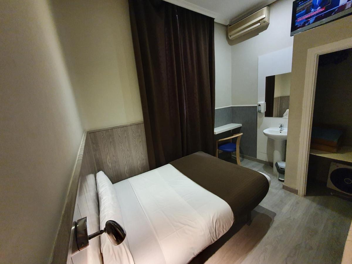 Ch Plaza D'Ort Rooms IV Madrid Kültér fotó